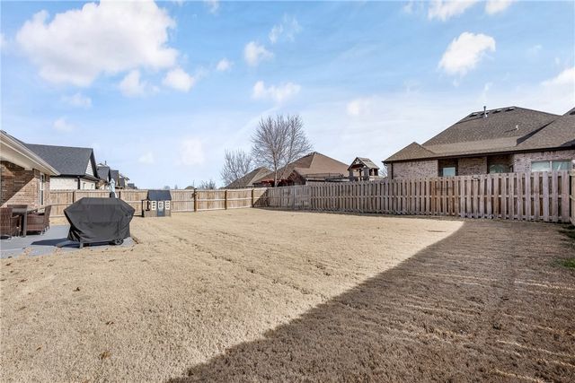 4301 SW Nativestone Street, Bentonville, AR 72713