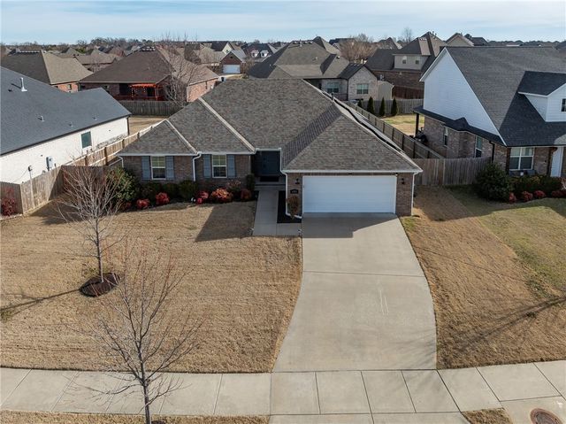 4301 SW Nativestone Street, Bentonville, AR 72713