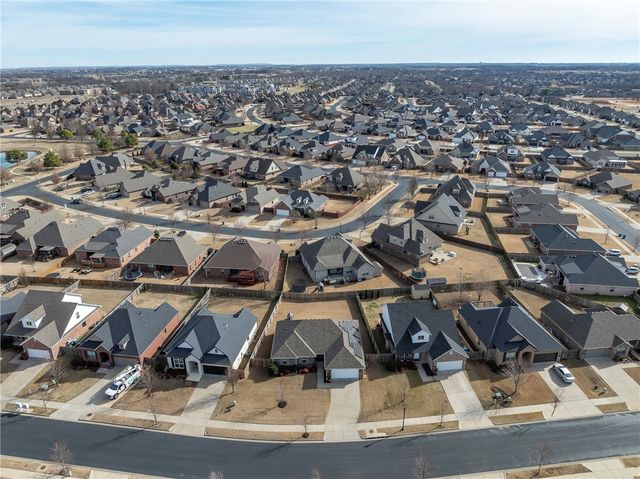 4301 SW Nativestone Street, Bentonville, AR 72713