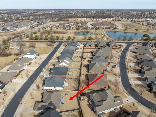 4301 SW Nativestone Street, Bentonville, AR 72713