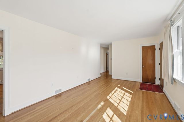 2206 Valentine Rd, Henrico, VA 23228