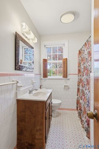 2206 Valentine Rd, Henrico, VA 23228