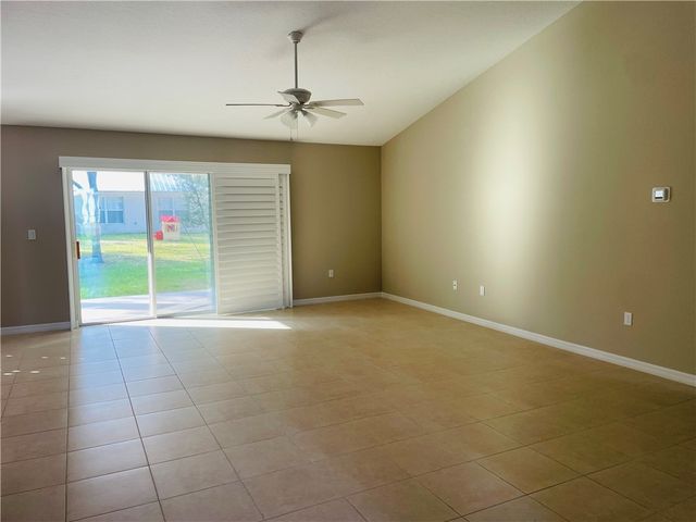 574 Breakwater Terrace, Sebastian, FL 32958