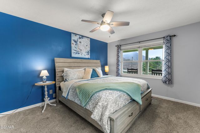 3401 Barber Way, Sevierville, TN 37862