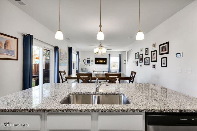 1561 St Joseph Drive SE, Bolivia, NC 28422