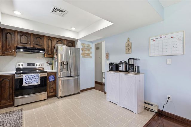 6232 Dove Drive, East Allen Twp, PA 18017