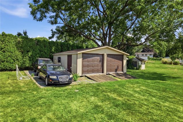 6232 Dove Drive, East Allen Twp, PA 18017