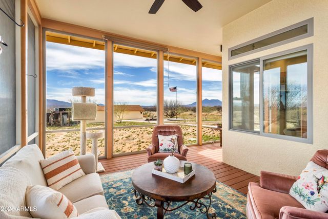 8541 S Almosta Ranch Road, Hereford, AZ 85615