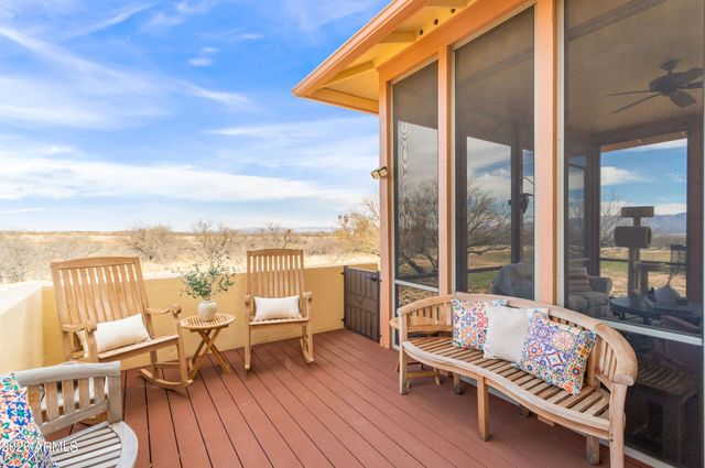 8541 S Almosta Ranch Road, Hereford, AZ 85615