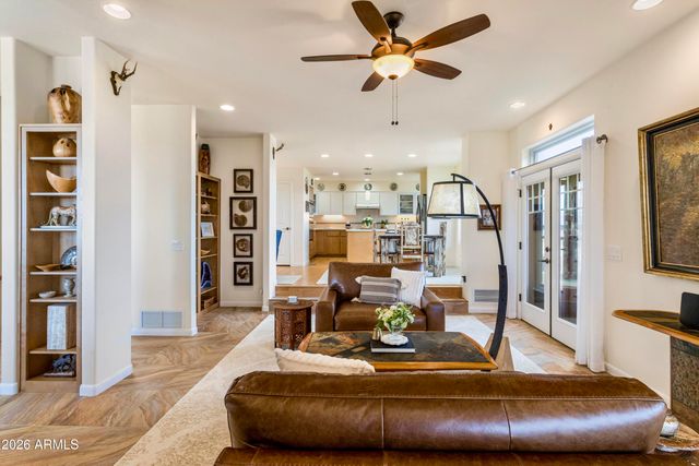 8541 S Almosta Ranch Road, Hereford, AZ 85615