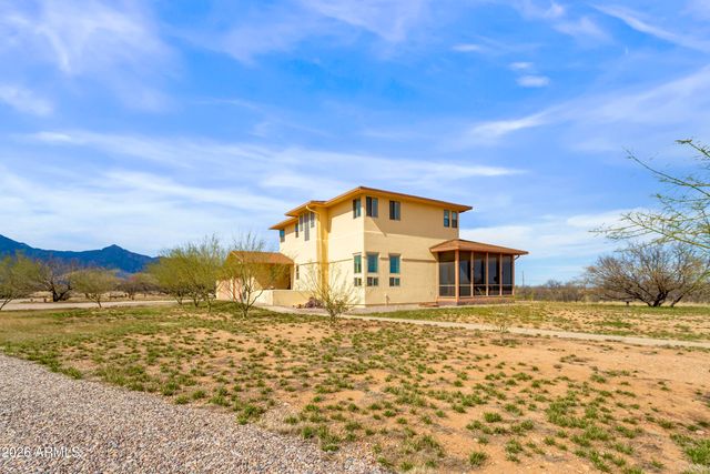 8541 S Almosta Ranch Road, Hereford, AZ 85615