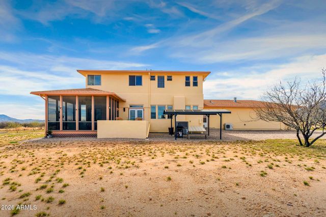 8541 S Almosta Ranch Road, Hereford, AZ 85615