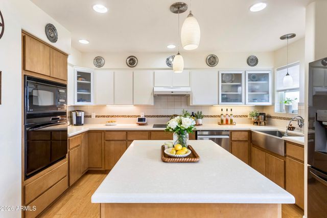 8541 S Almosta Ranch Road, Hereford, AZ 85615