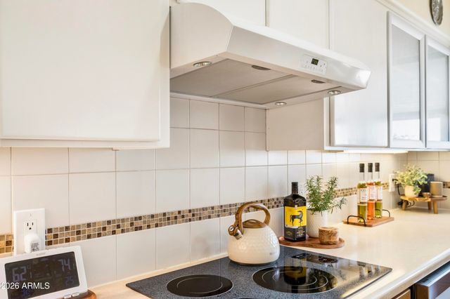 8541 S Almosta Ranch Road, Hereford, AZ 85615