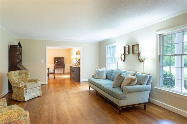 112 Magnolia Road, Lexington, NC 27292