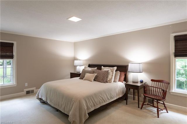 112 Magnolia Road, Lexington, NC 27292