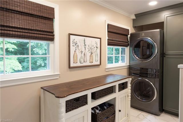 112 Magnolia Road, Lexington, NC 27292