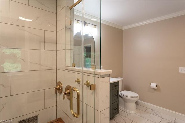 112 Magnolia Road, Lexington, NC 27292