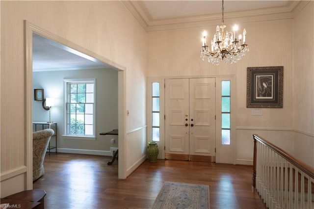 112 Magnolia Road, Lexington, NC 27292
