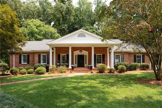 112 Magnolia Road, Lexington, NC 27292