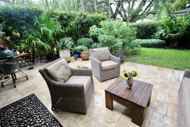 721 Tibidabo Ave, Coral Gables, FL 33143