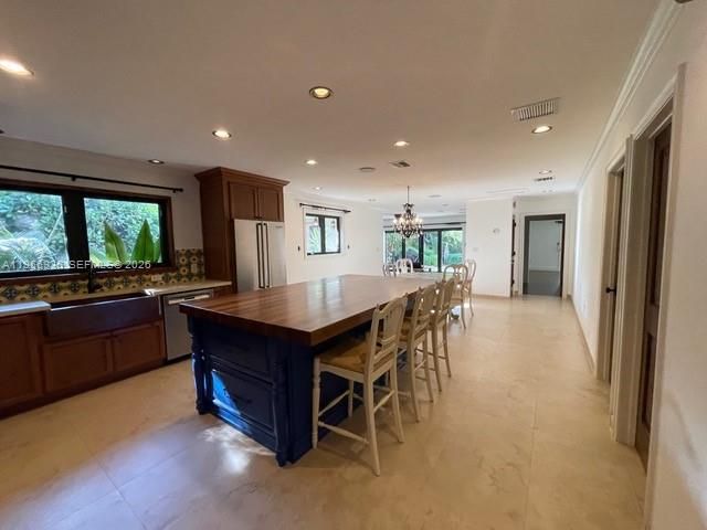 721 Tibidabo Ave, Coral Gables, FL 33143