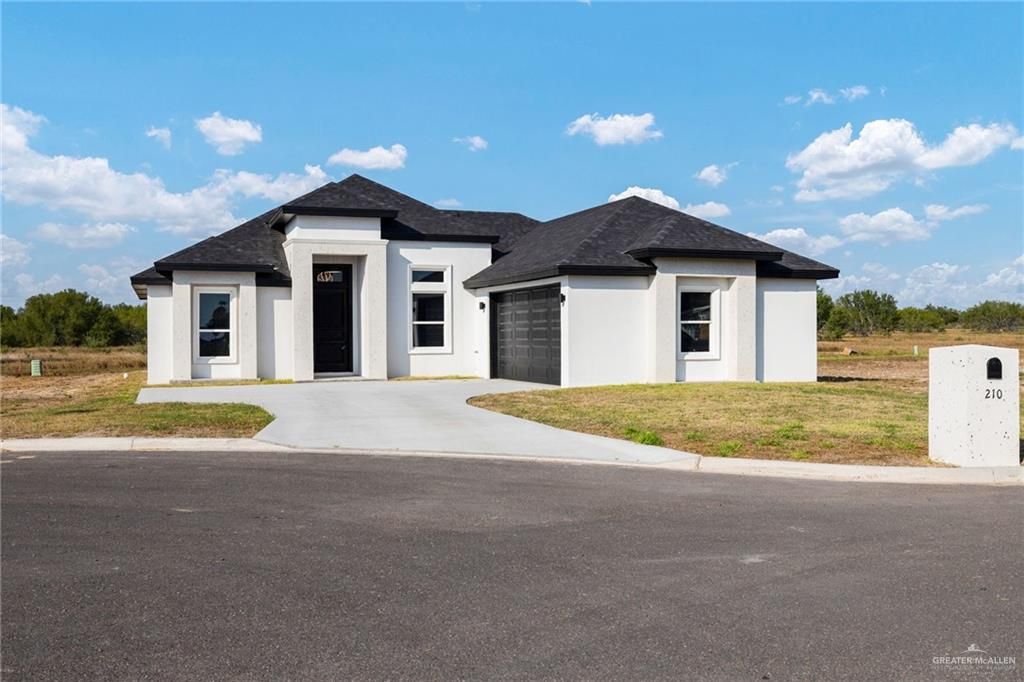 210 Bernie, Rio Grande City, TX 78582