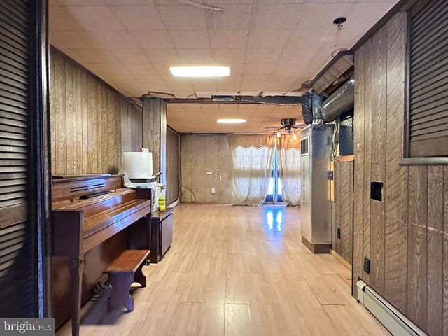 3007 S 72ND ST, Philadelphia, PA 19153