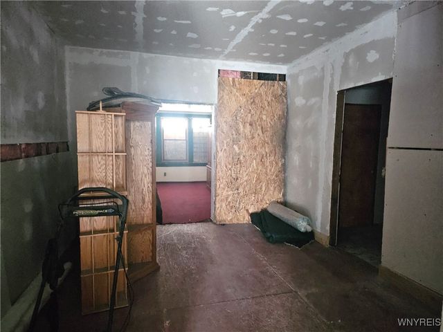 21 Liddell Street, Buffalo, NY 14212