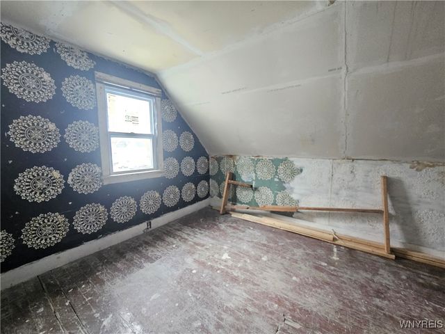 21 Liddell Street, Buffalo, NY 14212