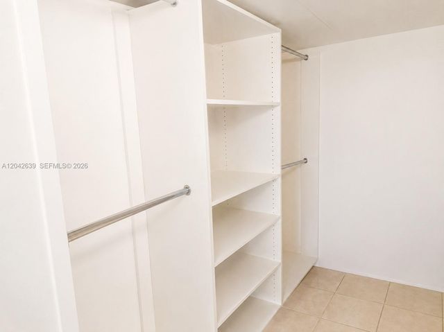 500 W Village Green Cir W 308, Palm Springs, FL 33461