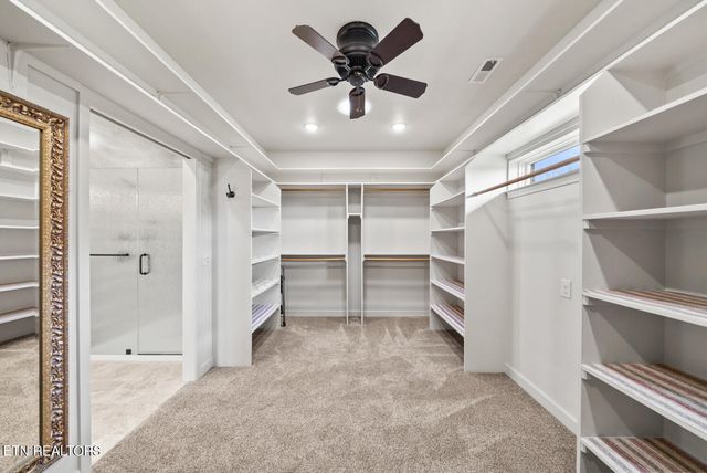 42 Sycamore Rd, Crossville, TN 38555