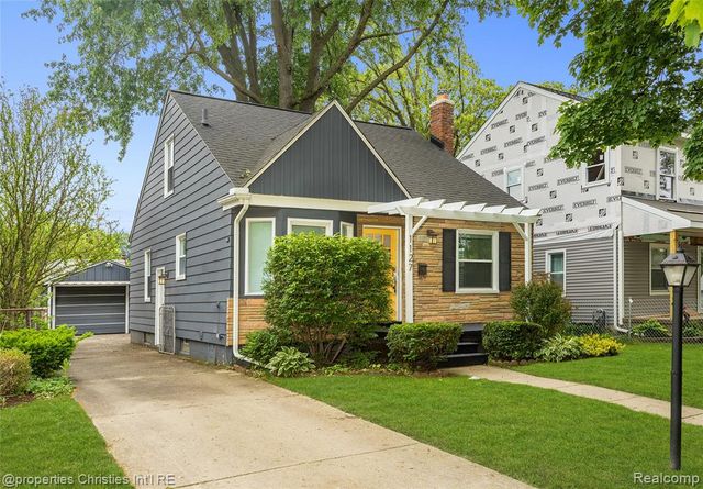 1127 Mclean Avenue, Royal Oak, MI 48067