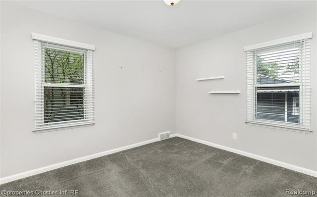 1127 Mclean Avenue, Royal Oak, MI 48067