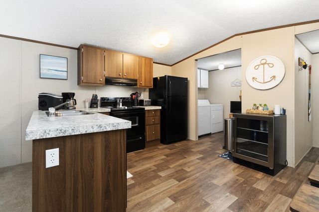 716 Potter Shop Road, Nancy, KY 42544