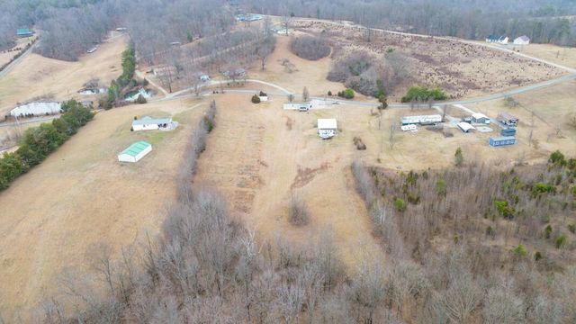 716 Potter Shop Road, Nancy, KY 42544