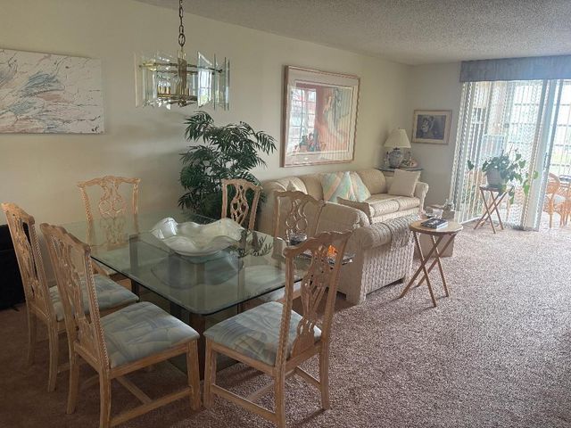 7301 NW 1st Street 406, Margate, FL 33063