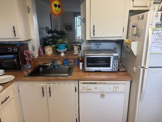 7301 NW 1st Street 406, Margate, FL 33063