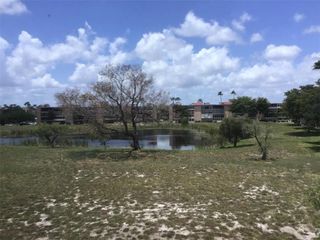 7301 NW 1st Street 406, Margate, FL 33063