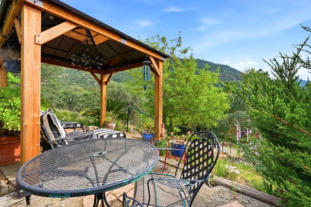 45241 Crest Lane, Three Rivers, CA 93271