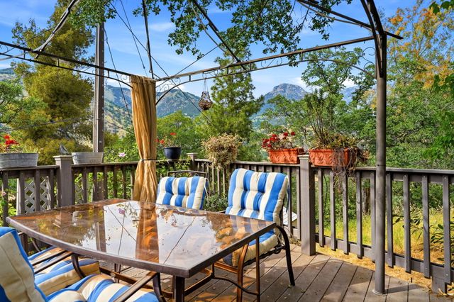 45241 Crest Lane, Three Rivers, CA 93271