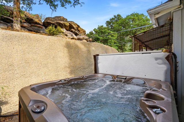 45241 Crest Lane, Three Rivers, CA 93271