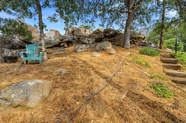 45241 Crest Lane, Three Rivers, CA 93271