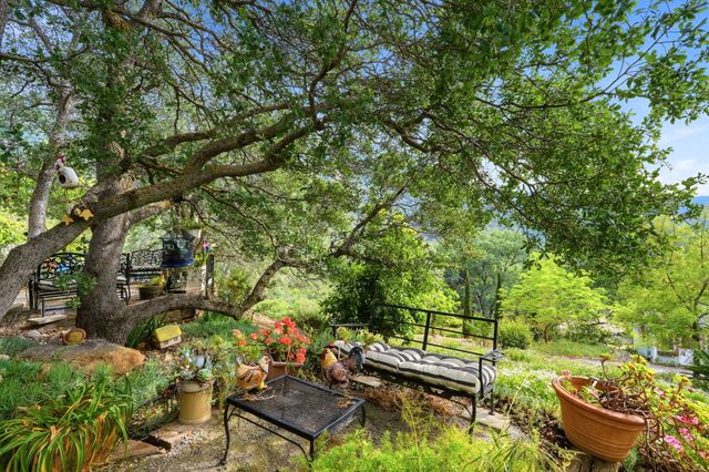 45241 Crest Lane, Three Rivers, CA 93271