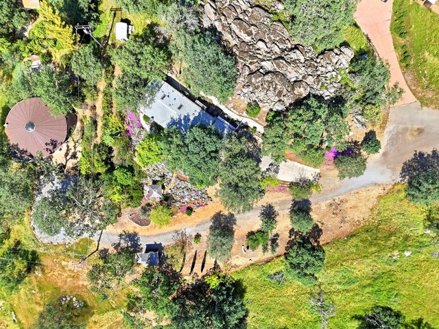 45241 Crest Lane, Three Rivers, CA 93271