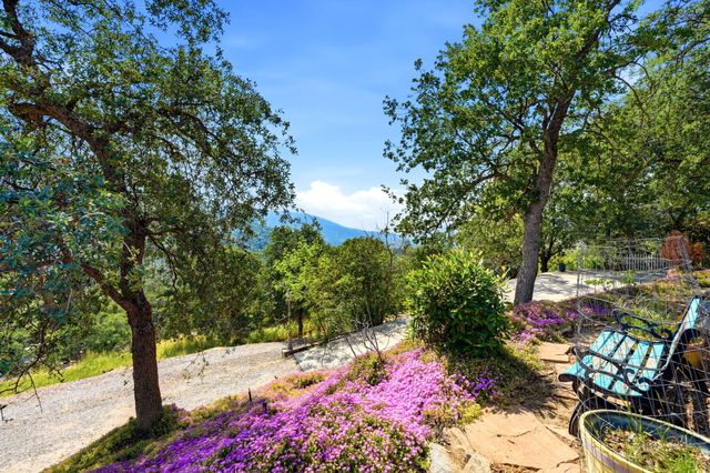 45241 Crest Lane, Three Rivers, CA 93271