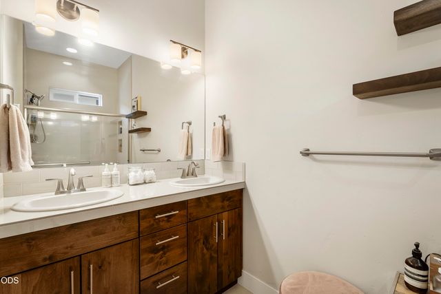 63378 NW Clearstone Drive, Bend, OR 97703