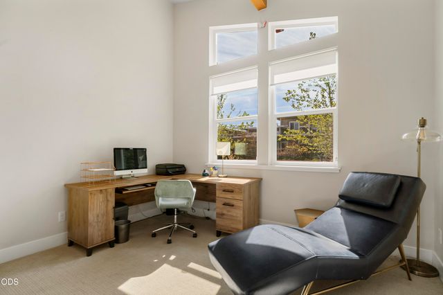 63378 NW Clearstone Drive, Bend, OR 97703