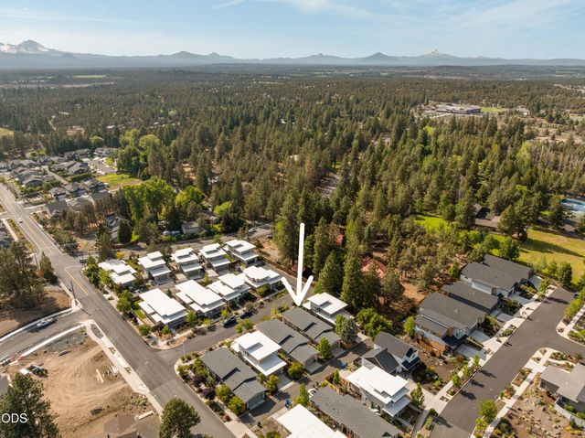 63378 NW Clearstone Drive, Bend, OR 97703
