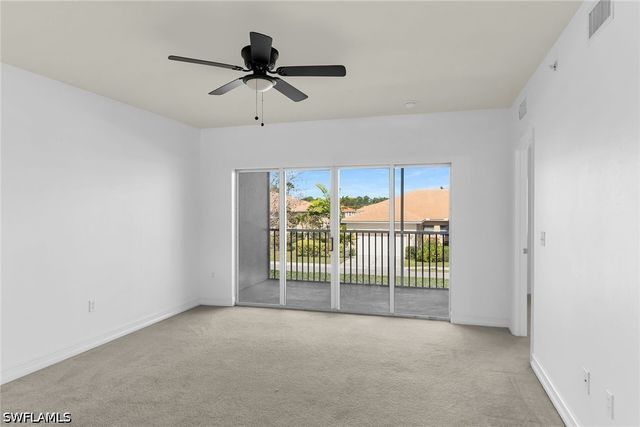 7835 Regal Heron CIR 202, Naples, FL 34104